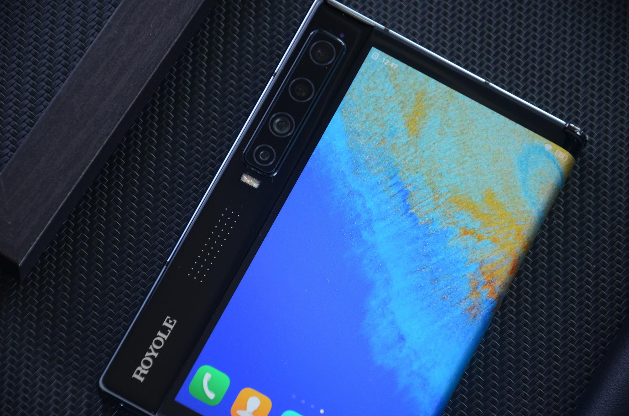 万元以下的国产5g折叠屏手机柔宇flexpai2评测