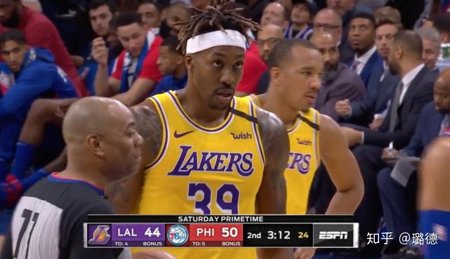 詹姆斯总得分超科比 v2-d8c9e845aade35c303954ce18afac063_r.jpg