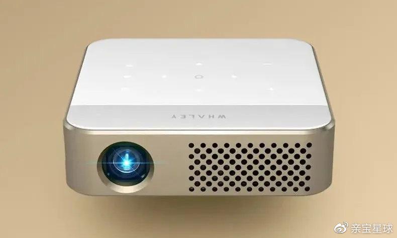 微鲸投影仪儿童资源丰富,可以给
