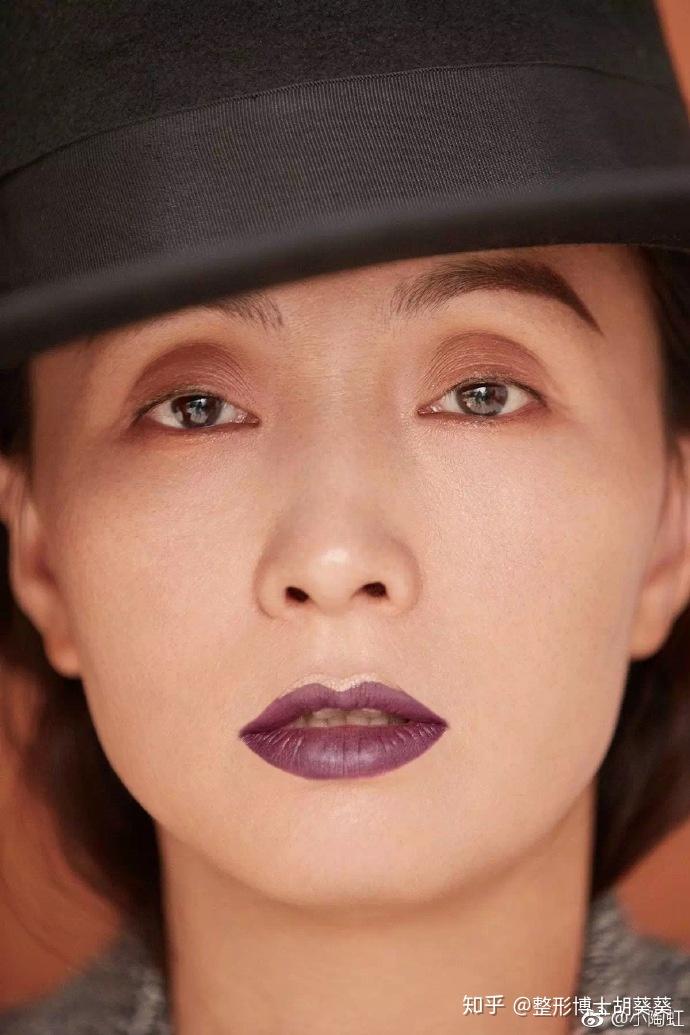 被小陶虹深陷的眼窝吓到袁泉李若彤都没能摆脱凹陷的眼窝