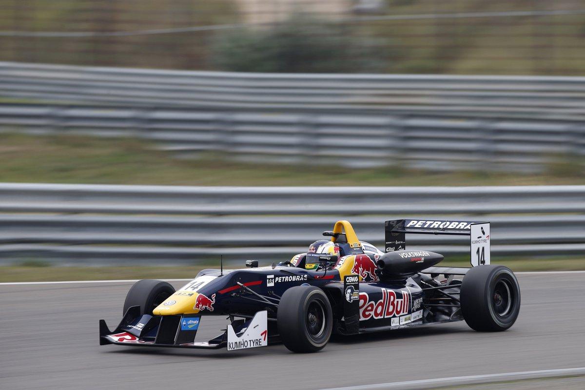 2016赛季欧洲f3方程式十大车手 - 知乎