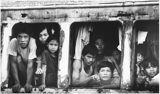 看到那些穆斯林难民,会同情吗? - 哈立德的回答