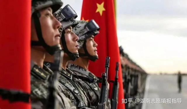 直招士官和定向培养士官有什么区别?谁在部队更有发展前途? - 知乎