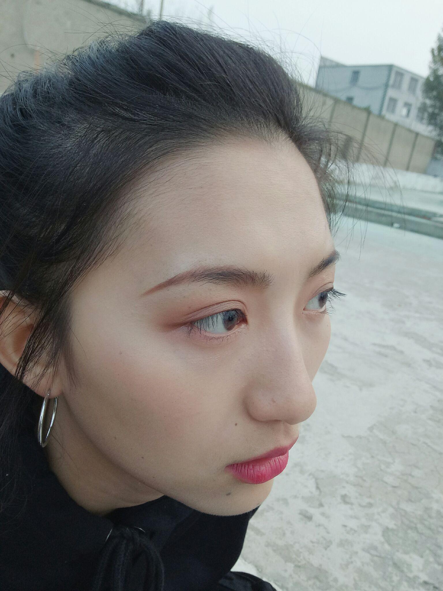 有没有鼻尖不翘或者驼峰鼻或者鼻梁不高,鼻子