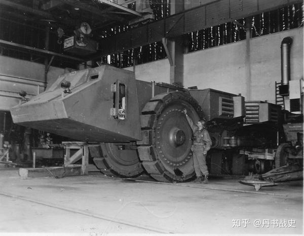 二战克虏伯Raumer S超重型扫雷车一副科幻的火星装甲车外表