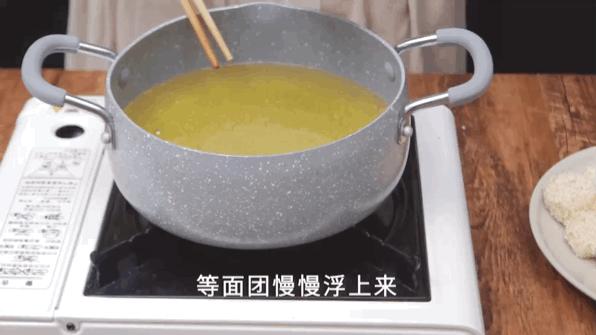 怎么快速倒油 v2-da5b131b9e1584e1c2066cd20edbea91_r.jpg