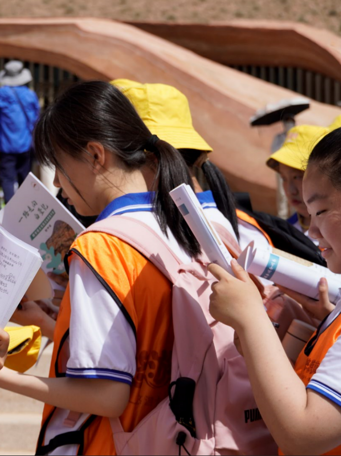 甘肃研学旅行精品课程:兰州水墨丹霞景区研学 - 知乎