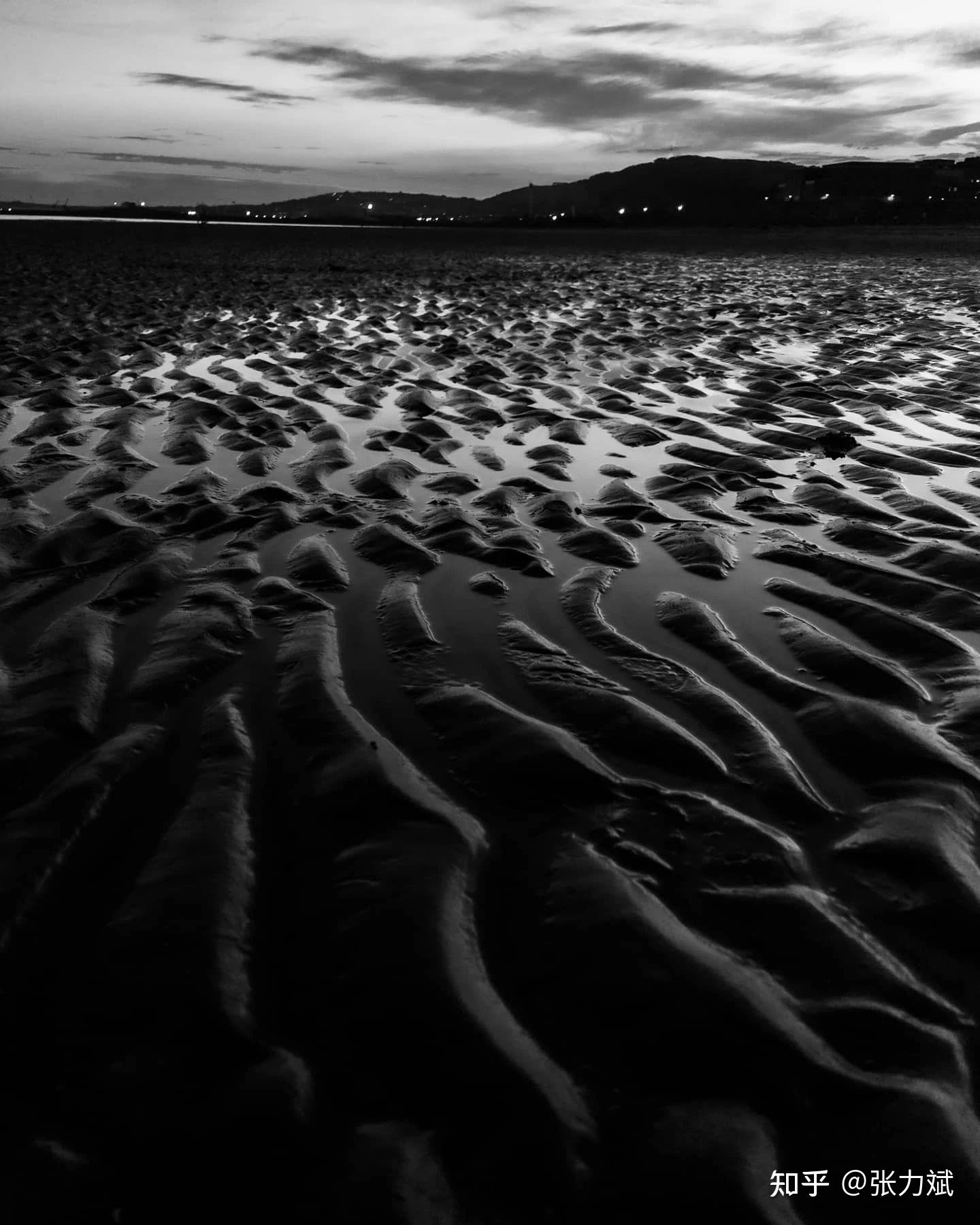 原相机 后期红米10xpro《雨前》@水孩子2第三是黑色遮掩了照片比较乱