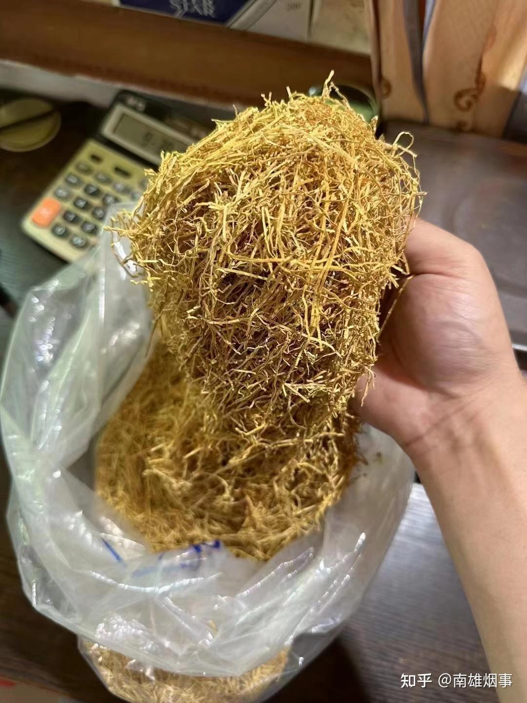手卷烟和超市买的烟哪个好抽 - 知乎