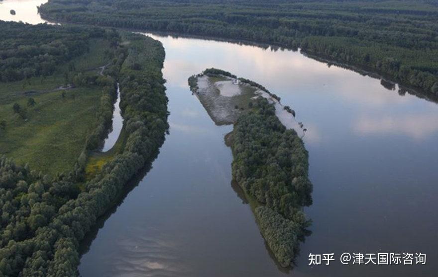 150美元买绿卡，10100美元买国籍？你敢移民这个“微型国家”吗？ - 知乎