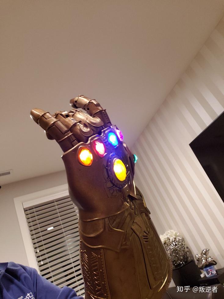 用无限手套打响指是一种怎样的体验?