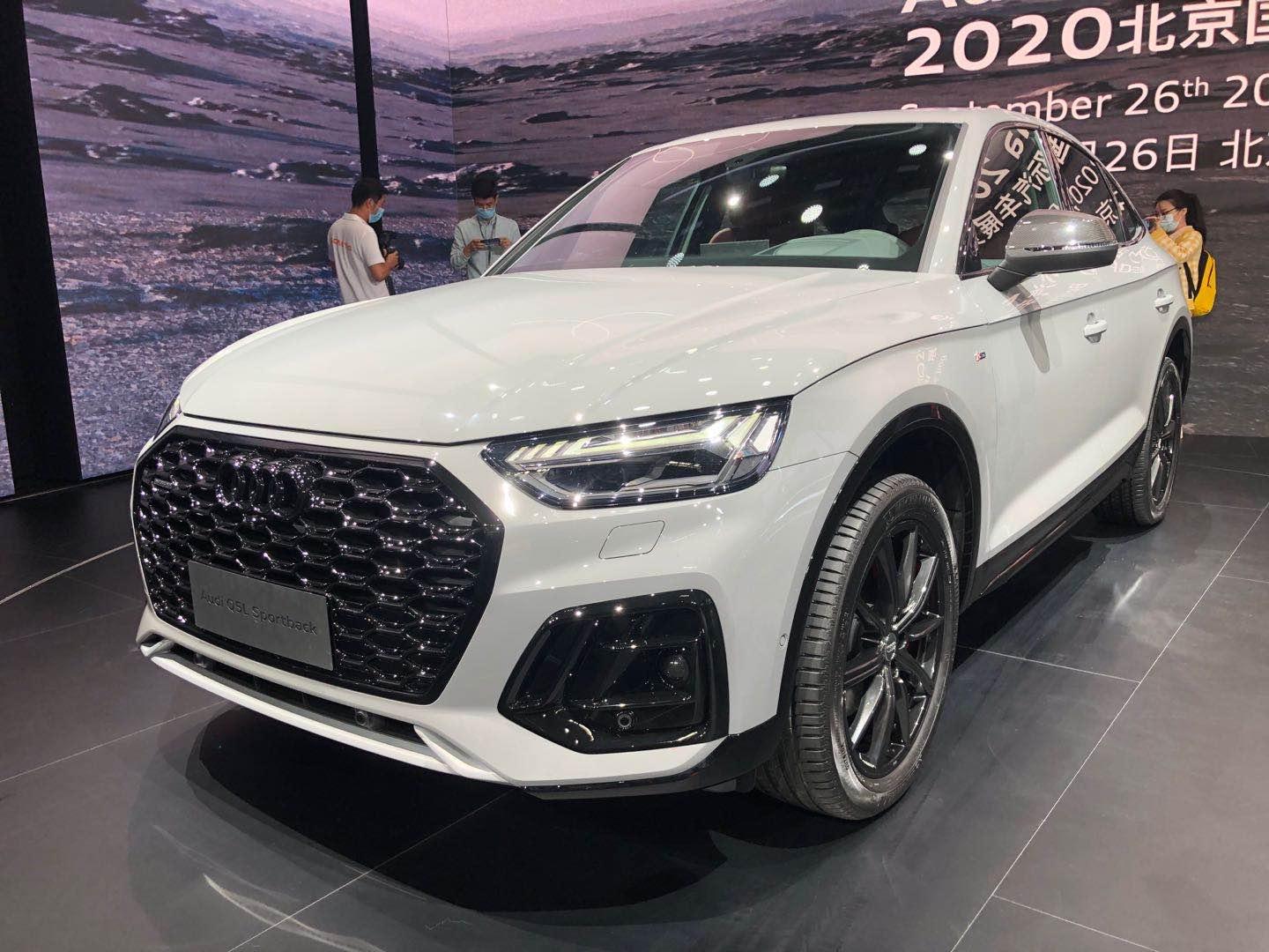 奥迪q5lsportback北京车展实拍溜背造型拉风搭载20t发动机