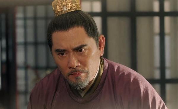 皇宫宫殿,宋太宗赵光义和当时正在宫中的四弟秦王赵廷美都被压在殿中