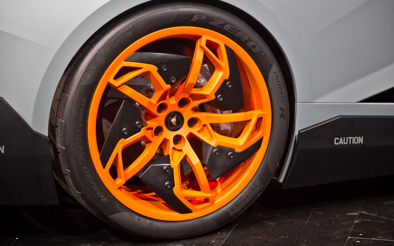 eagle 360固特异的球形轮胎概念——the eagle 360 ,不禁让人想起奥迪