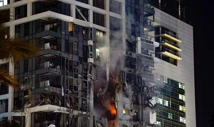 特拉維夫遭導彈襲擊後畫面  世界新闻