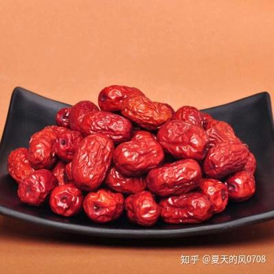 吃什么东西可以补气血 v2-db8ea93c10b5c6c9cfb65256637bec8d_b.jpg