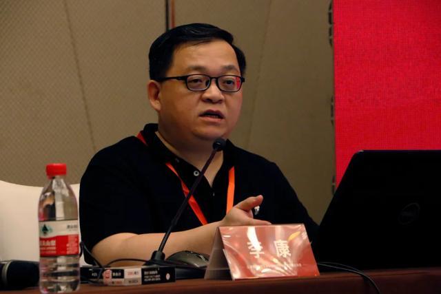 教授/毛桃青教授,南京师范大学姚亦锋教授,南京农业大学崔峰教授,南京