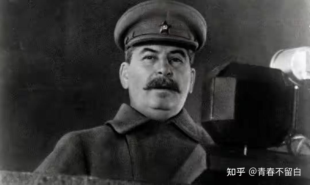 一次演讲,一场阅兵,如何稳住了苏联的最后防线? - 知乎