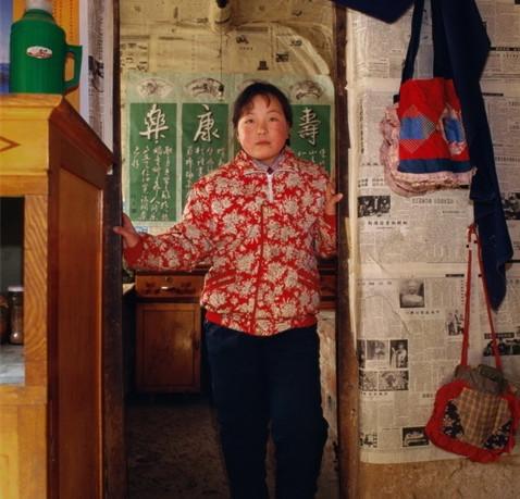 相片拼凑记忆镜头下1995年的农村生活