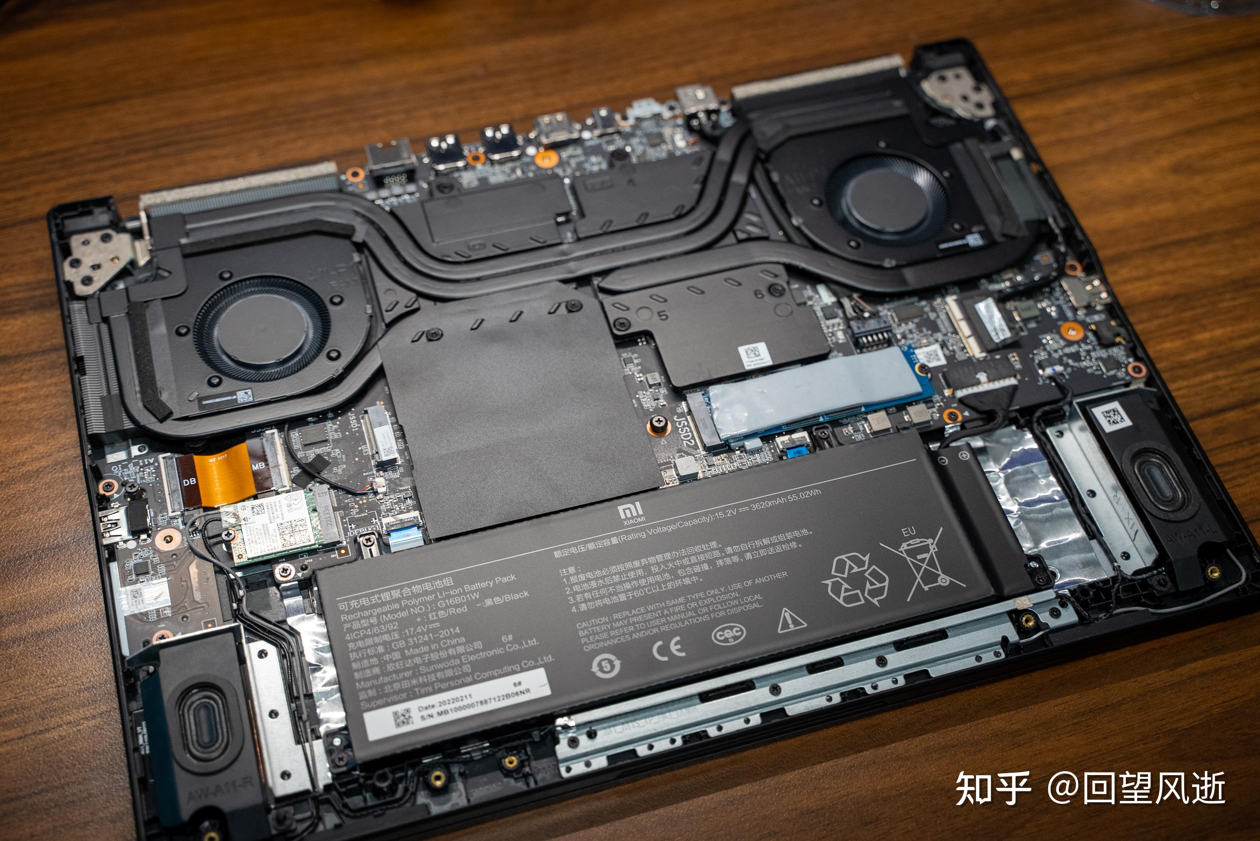 在小米全系列的笔记本中,我最喜欢的就是redmi g游戏本.