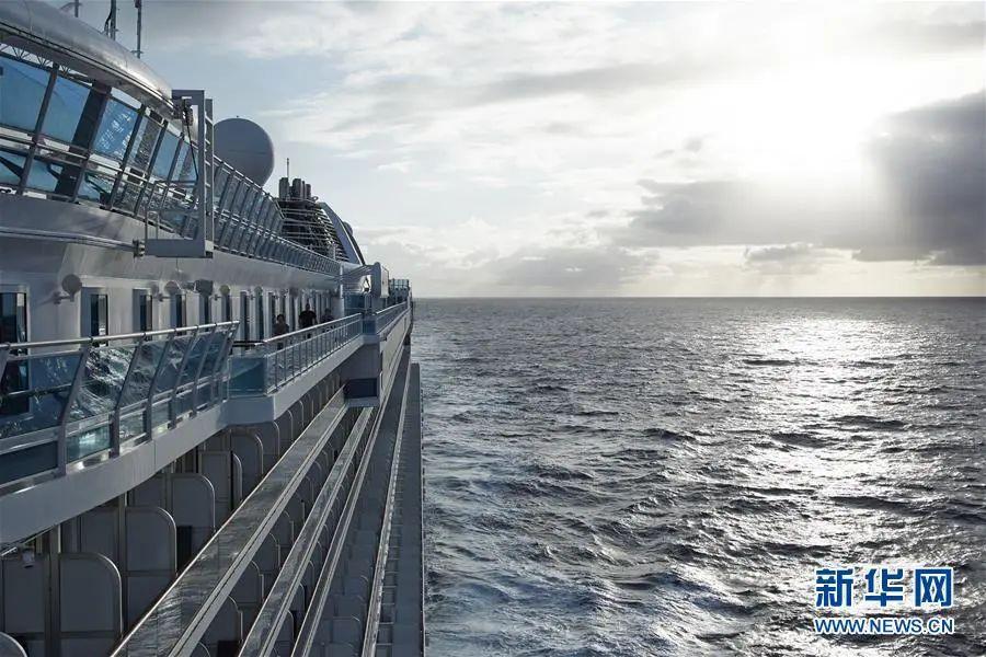 被困在海上4天这艘恐怖邮轮上的乘客终于能下船了