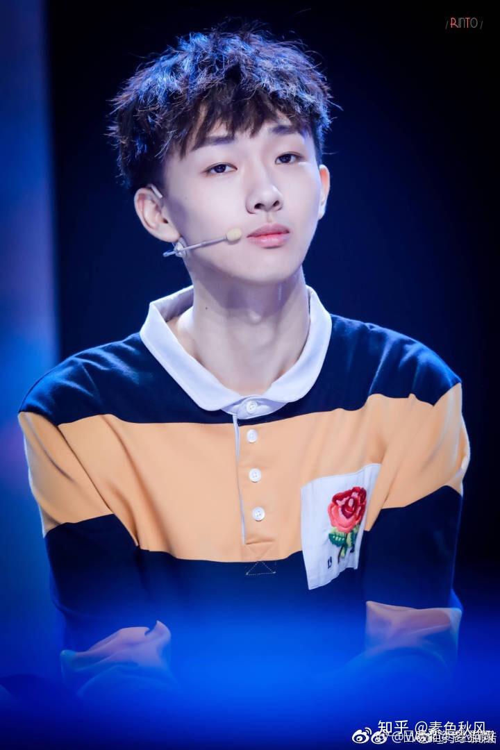 如何看待《明日之子》第二季田燚的人气?