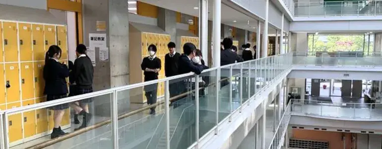 请输入图片描述