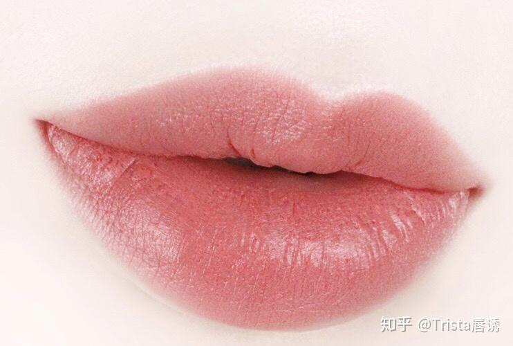 Mac的runway hit 和阿玛尼红管500颜色相近吗?