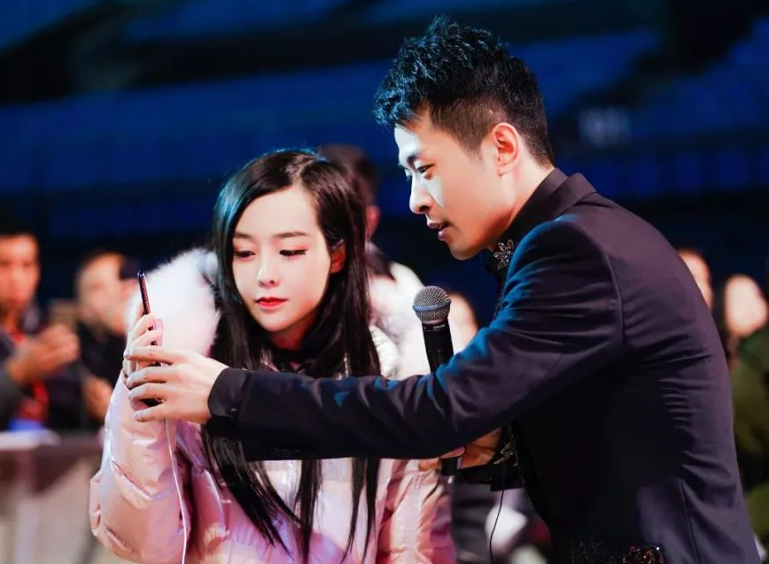 辛巴与初瑞雪连麦争吵(辛巴夫妻俩遭大批粉丝嘲讽)插图(6)