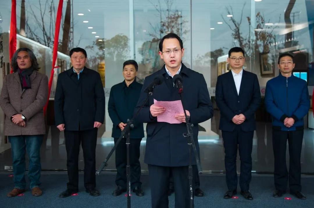 调研员潘聪明,市委组织部副部长市委"两新"工委书记康尧,县委书记王