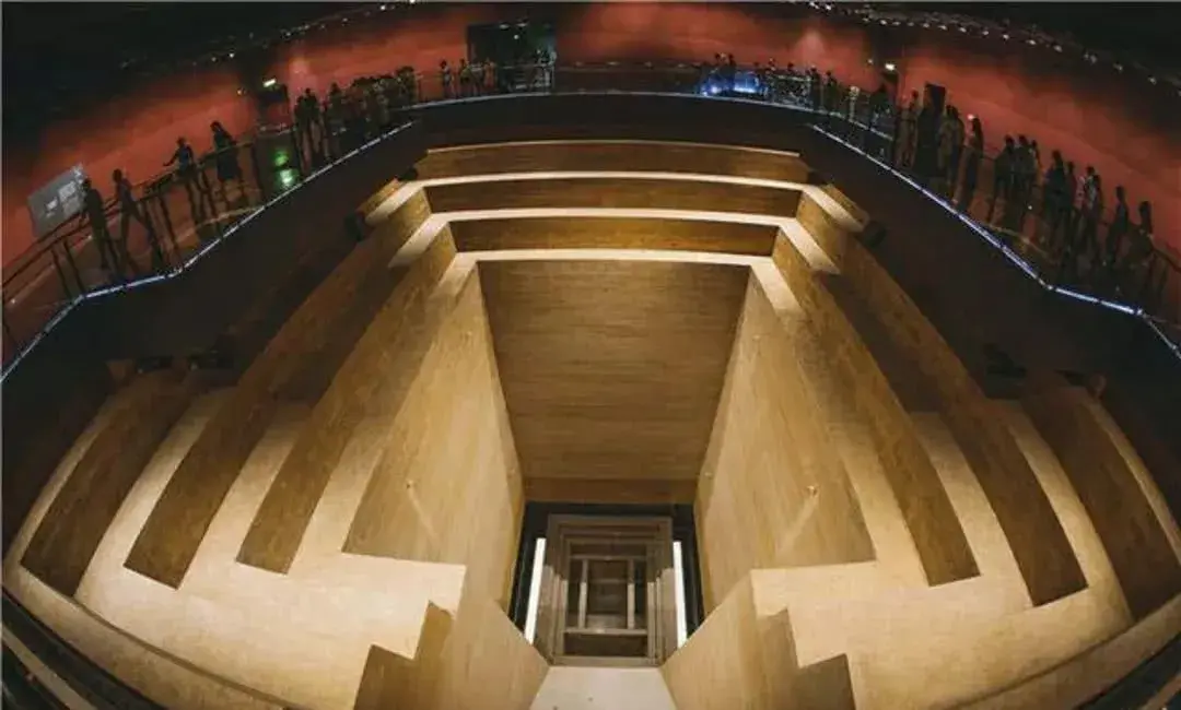 古墓探秘下得见墓葬美女真容烂水果竟是大功臣