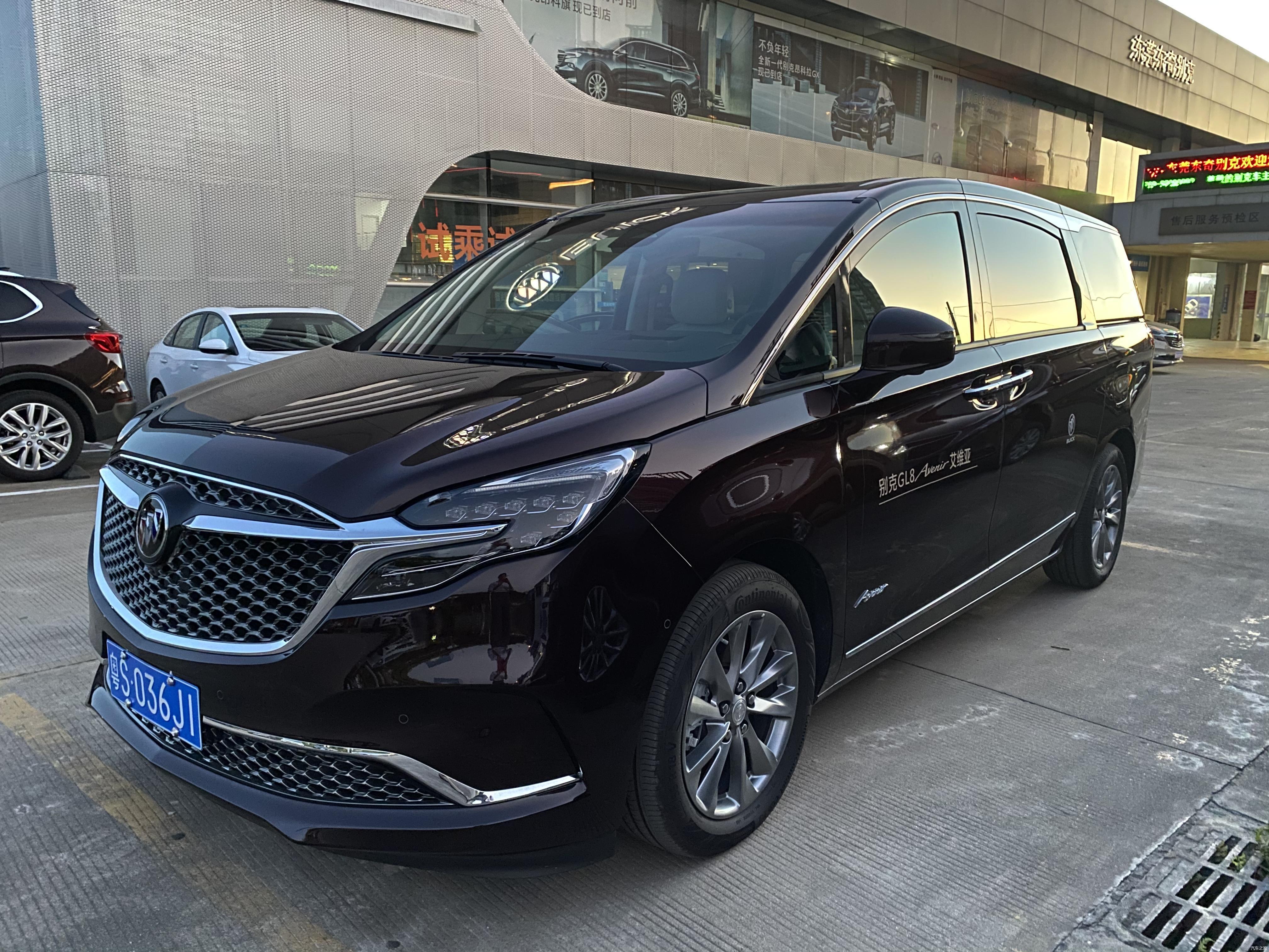 【到店实拍】中高端mpv的"荣耀王者" 别克gl8 avenir东莞实拍