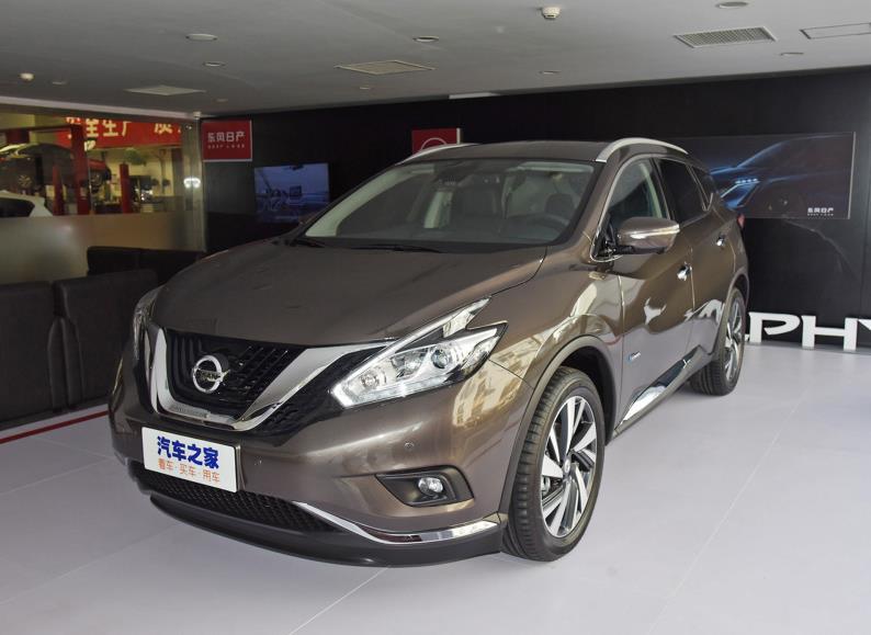 东风日产楼兰降至冰点仅1939万起