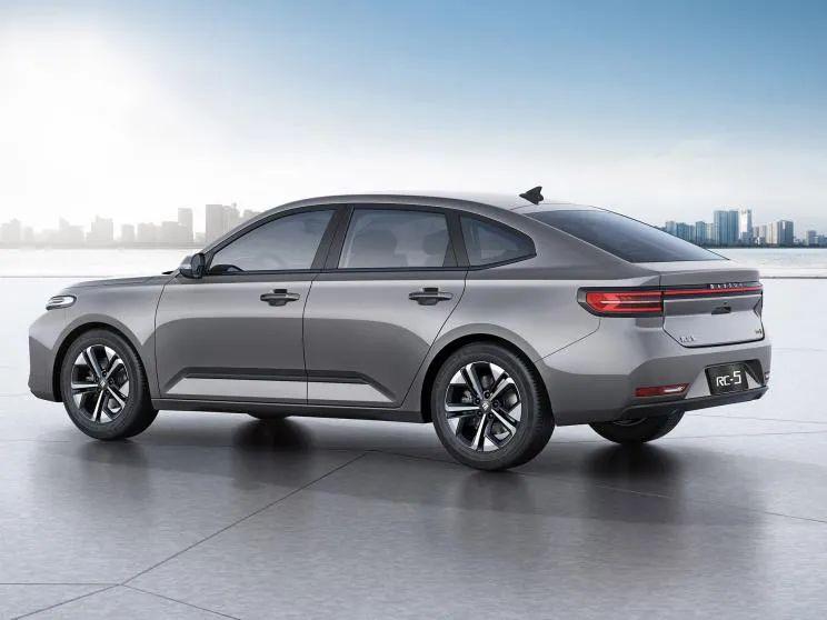 装冰箱不是事儿有颜又实用的掀背轿车推荐