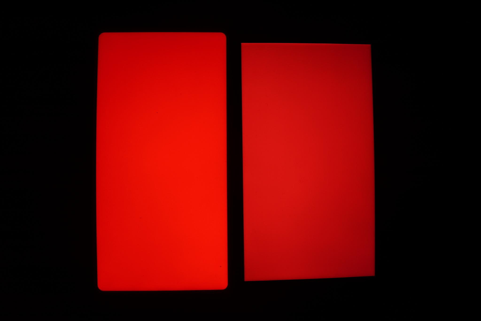 雷蛇手机:120hz英伟达g-sync加杜比3d扬声器,