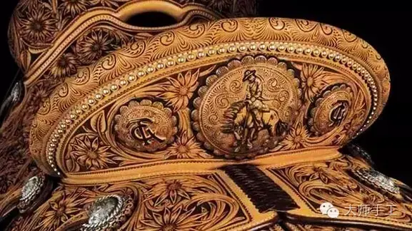 大师rickbean的皮雕马鞍