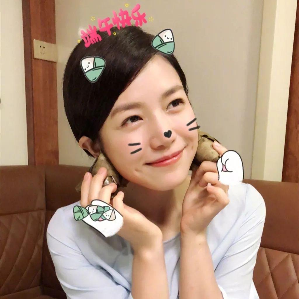 ▼高中男生心中的"沈佳宜",清纯迷人又亲切,陈妍希看着就忍不住亲近呢