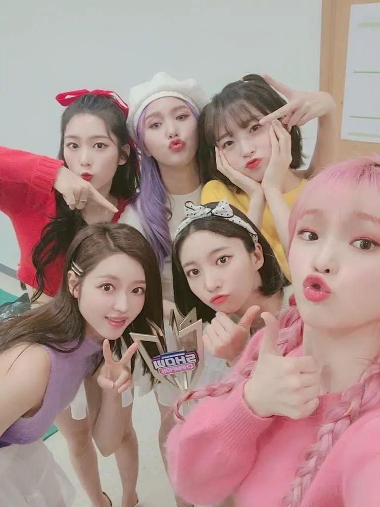 壁纸ohmygirl女团全员合集