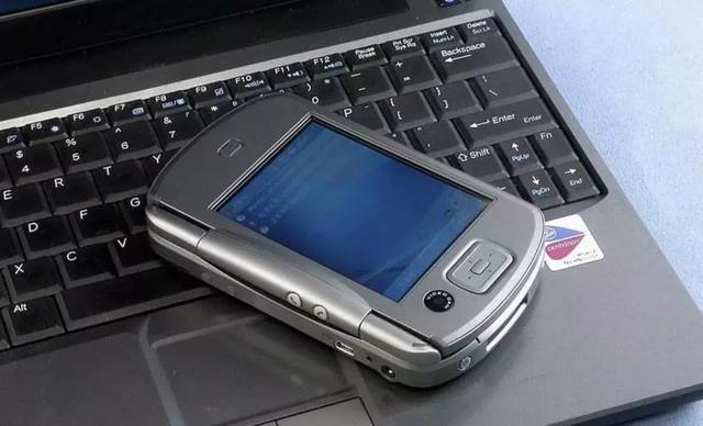 缘起1996:微软没有对手,却因错失诺基亚埋下炸弹