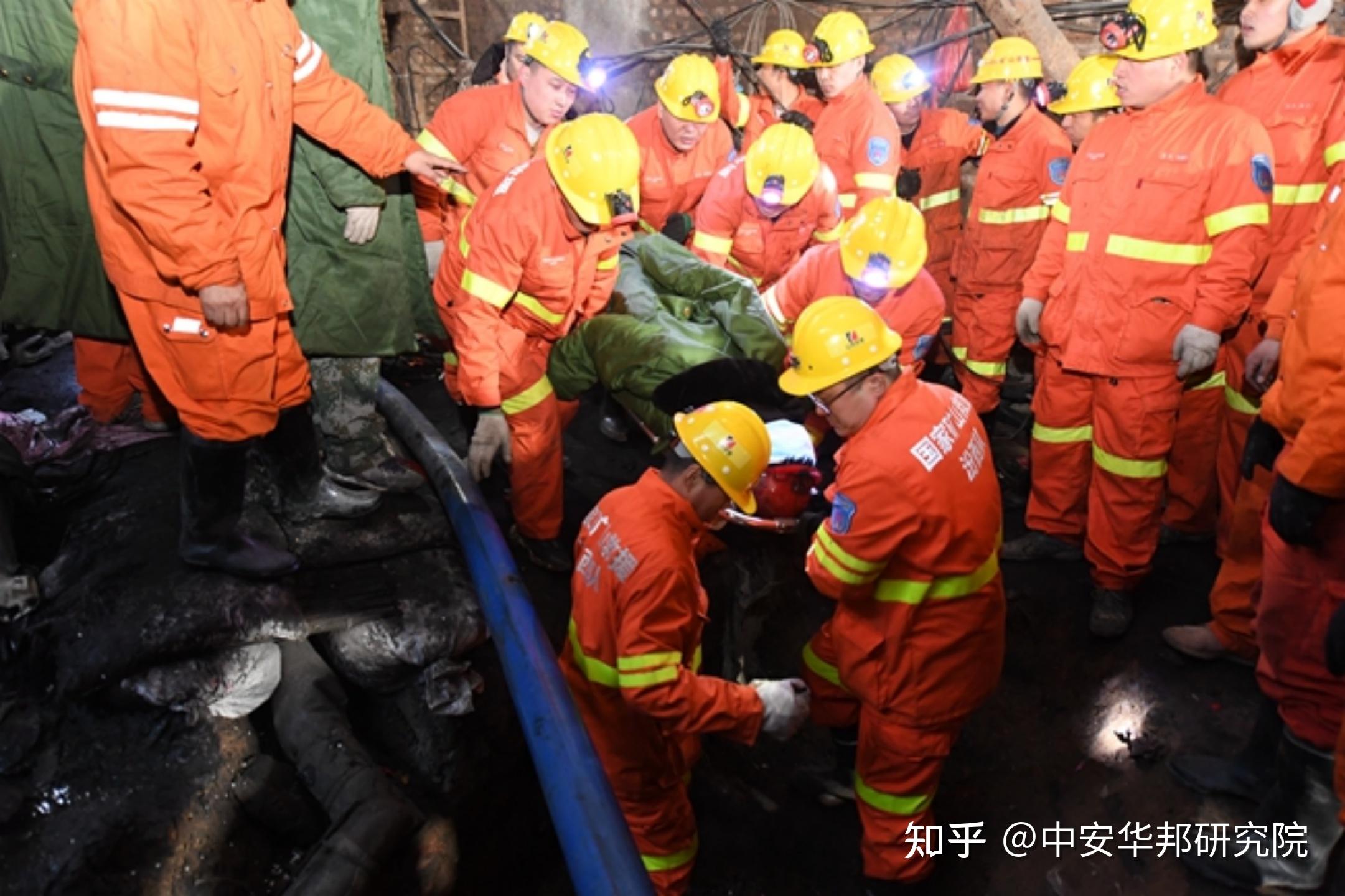 回归安全生产事故本身,2021年我国共发生各类生产安全事故3.