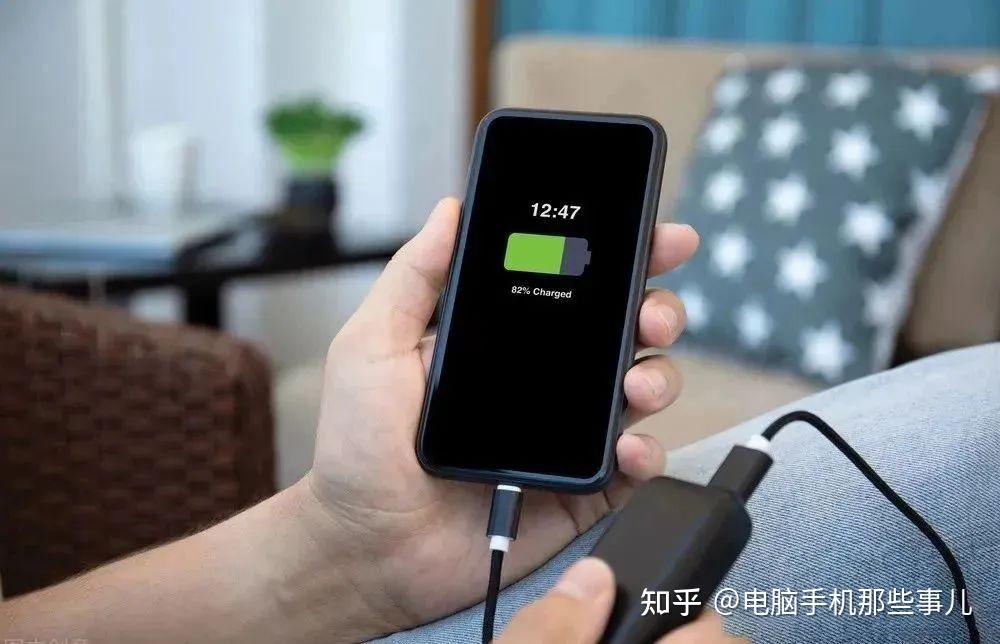 手机充电到100%再拔，还是少量多次充电？原来我们都错了 - 知乎