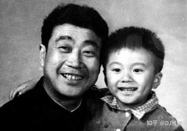 夏奎斌和刘淑琪在晚年的时候,经常会应邀参加各种活动,两人总是出双入