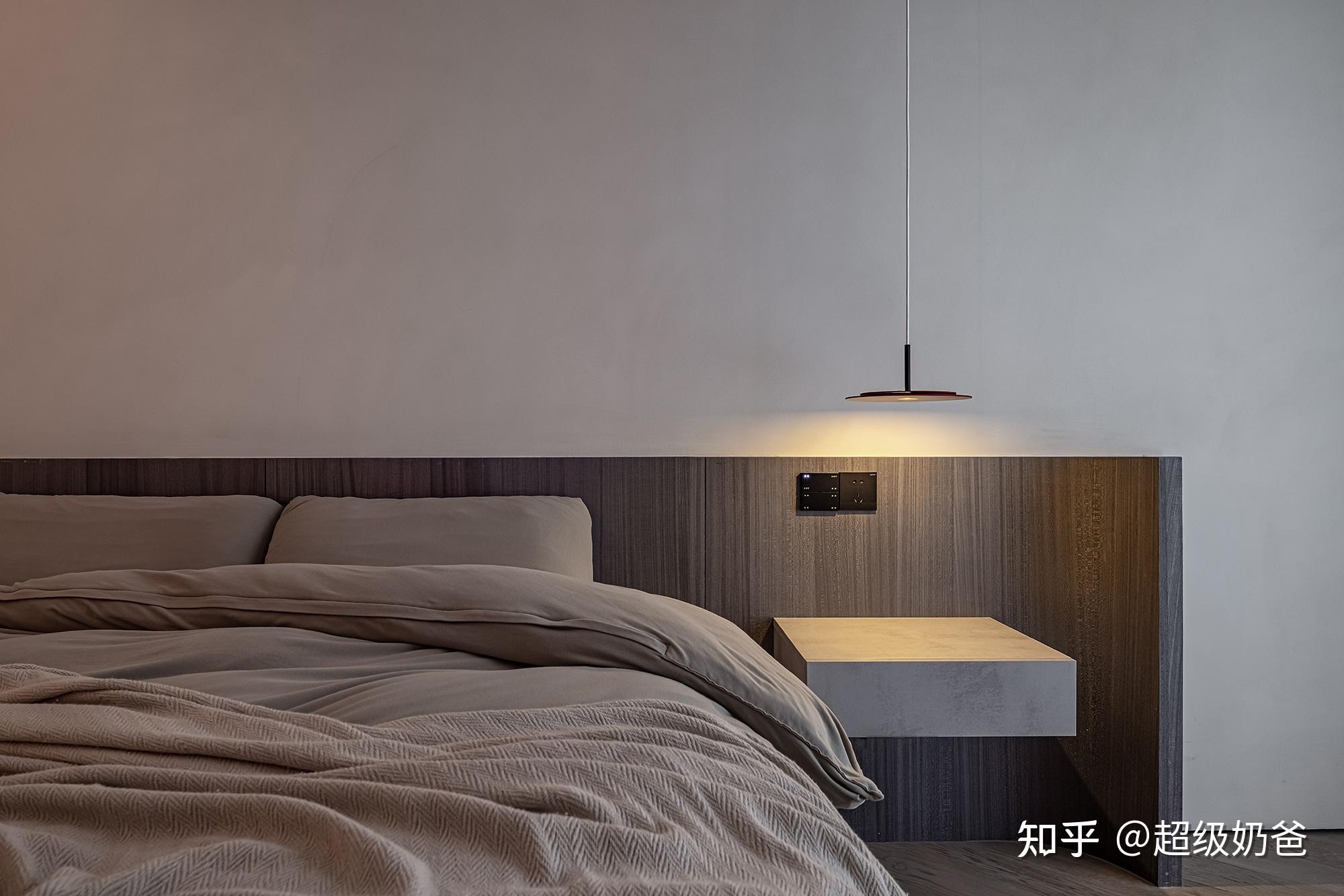 南京夫妻买下125㎡椭圆形态弱化空间棱角光影变化漫游星际