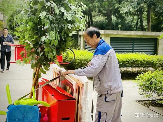 這家成都搬家公司的電話必須要收藏理由讓你無法拒絕