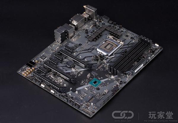 猛禽系列顶配华硕rogstrixz370egaming评测