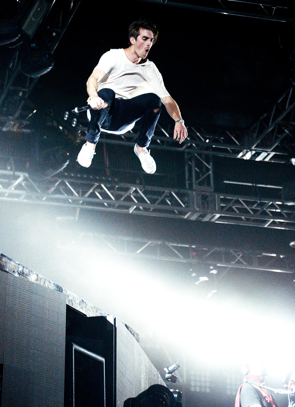 有哪些值得收藏的安德鲁·塔格特照片? - 知乎