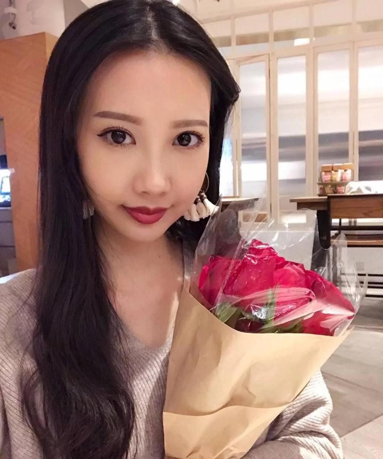 歌手李明蔚抗癌8年,免疫治疗首个疗程见效,癌细胞从68跌至2!
