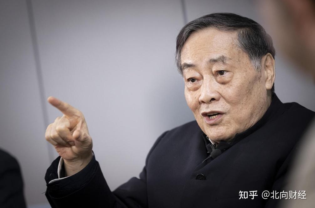 惺惺相惜!活着时跟马云曾隔空互怼,去世后却获马云挽联致敬