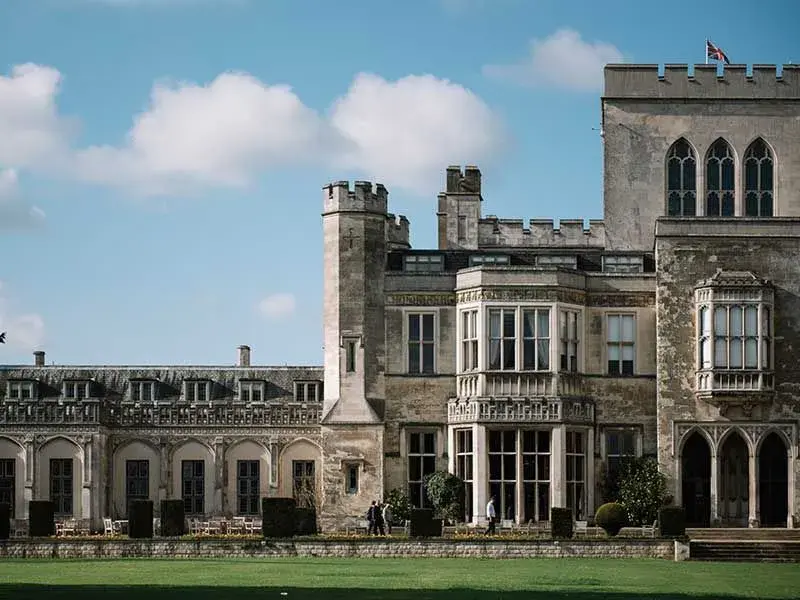 金融时报最新欧洲商学院排名公布英国商科保持领先