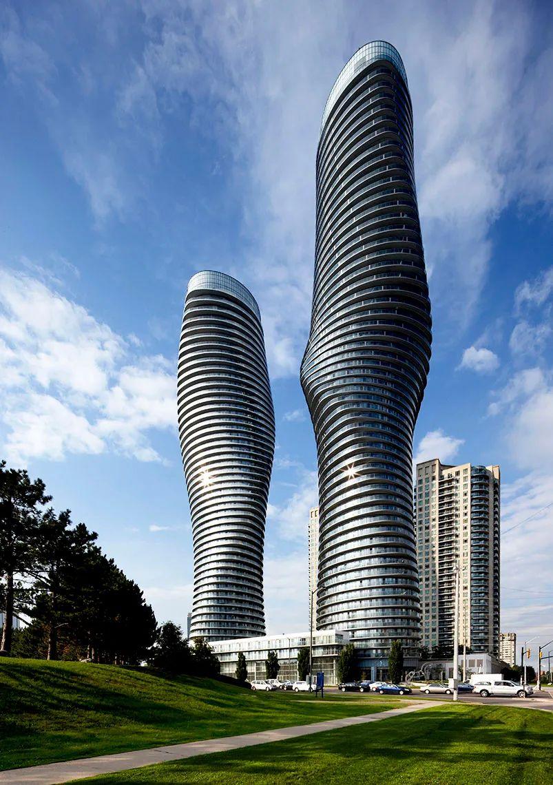 位于加拿大的梦露大厦,被誉为全世界最性感的建筑.78 人赞同